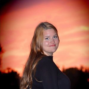 Meet your Posher, Allison